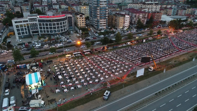 Trabzon’da 12 Bin Kişilik İftar