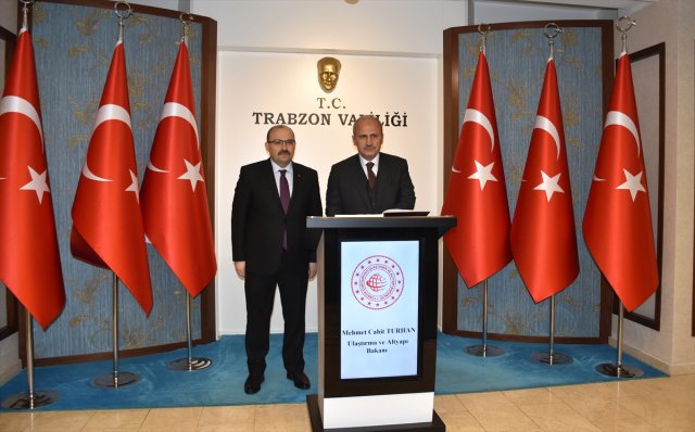 Bakan Turhan’dan Trabzon Valiliğine Ziyaret