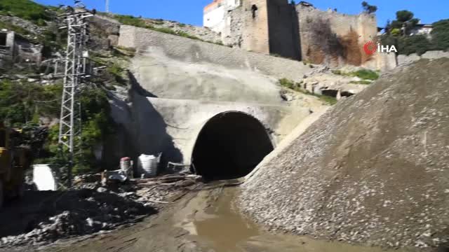 Trabzonlu Balığı Tünele Sokacak