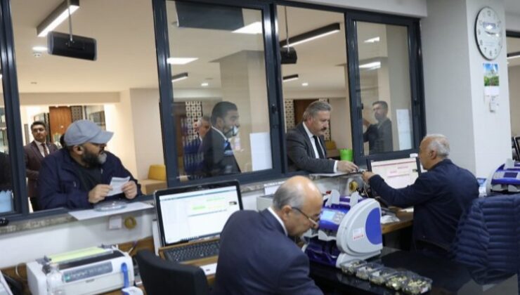 Mustafa Palancıoğlu’ndan örnek vatandaşlık