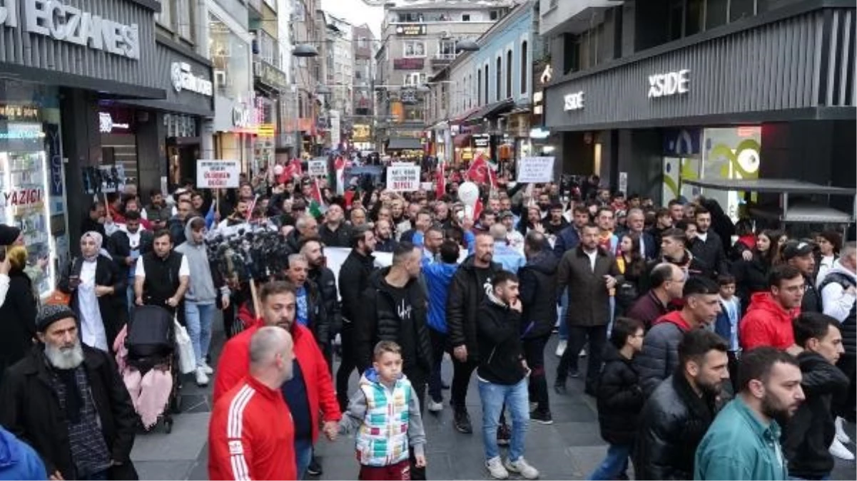 Trabzon’da taraftarlardan Filistin’e dayanak yürüyüşü