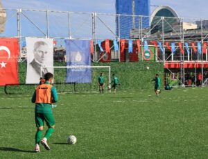 İstanbul Büyükşehir’in yenilediği spor tesisi açıldı