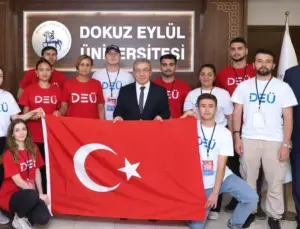 DEÜ öğrencilerinden Büyük Taarruz Vefası