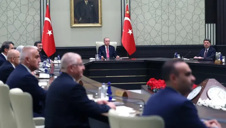 Kabine ağır gündemle toplanıyor