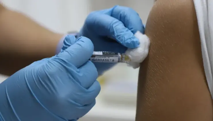 Muğla Büyükşehir’in fiyatsız HPV aşı uygulaması sürüyor