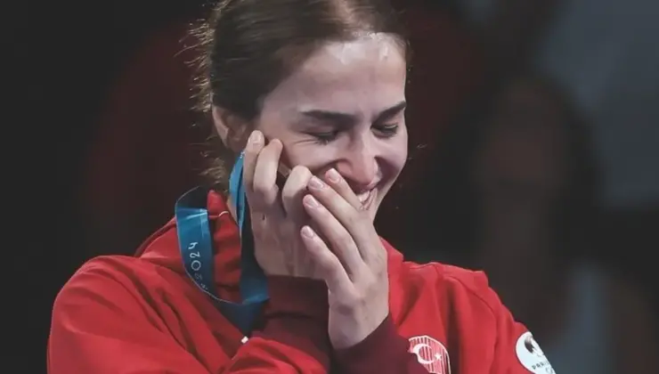 Paris 2024’teki birinci güreş madalyamızı Buse Tosun Çavuşoğlu kazandı