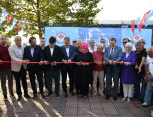 Trabzon Büyükşehir Belediyesi, emeklilere 1 liradan çay satan kafe açtı