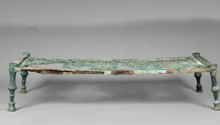 Bronz kline iade alındı