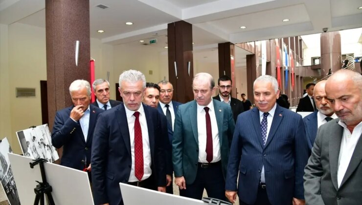 KKTC’nin Bağımsızlığının 50. Yılı Standı KTÜ’de Açıldı