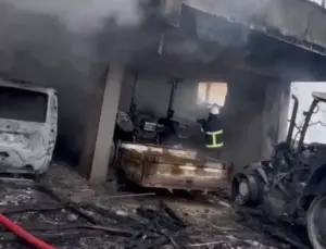 Düzce’de garaj yangınında 6 araç kullanılamaz hale geldi