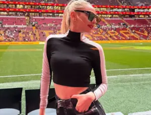 Galatasaray derbisinde VIP protokolü karıştıran gizem: Nevide Çiçek kimin için en öne indi?