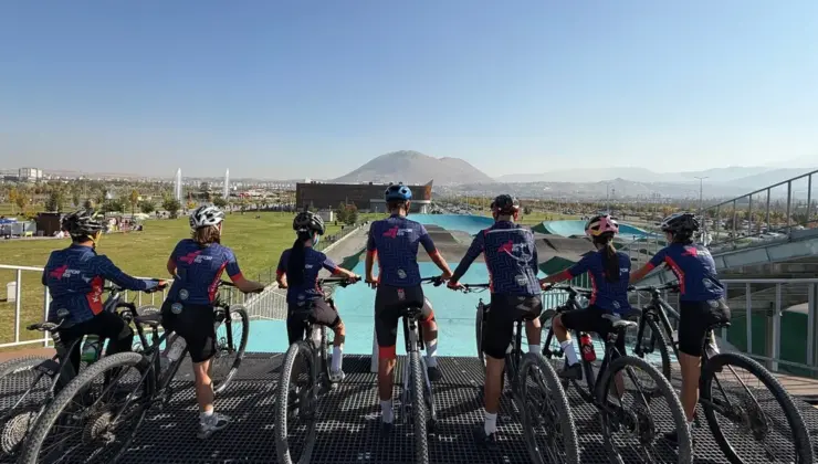 Kayseri’de BMX parkuruna gençlerden büyük ilgi