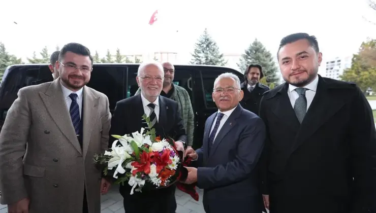 Mustafa Elitaş’tan Kayseri’de ulaşım yatırımlarına takviye