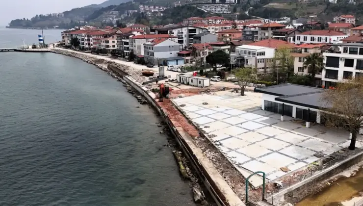 Dalga kırıcı Ulaşlı’da taşkınlarına ‘dur’ diyecek