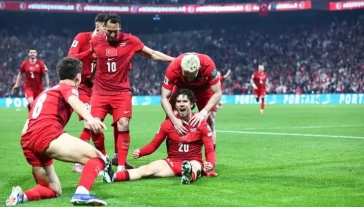 A Millilerden FIFA öncesi iki özel prova