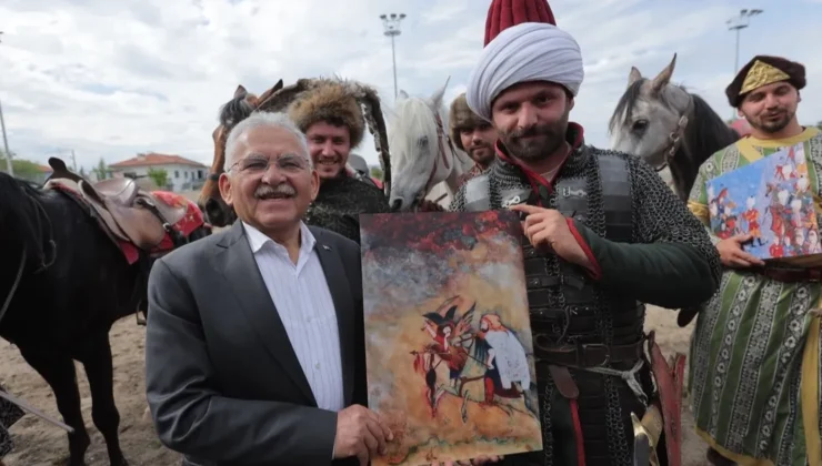 “Erciyes’in Gölgesinde Klasik Atlı Spor Gösterisi”ne büyük ilgi