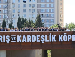 İstanbul Esenyurt’ta ‘Barış ve Kardeşlik’ Köprüsü açıldı