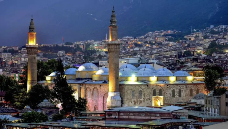 İşte vilayetlere nazaran bayram namazı saatleri