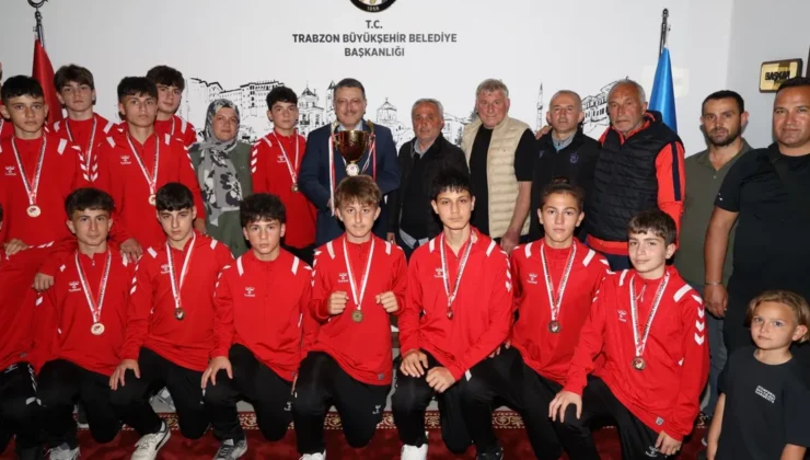 Trabzon’da Lider Genç, şampiyon grubu ağırladı