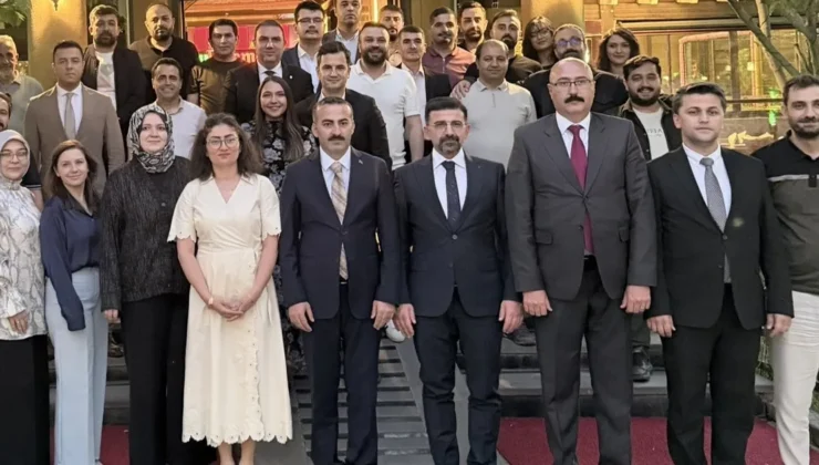 Ağrı Barosu’ndan yargı mensuplarına birlik iletisi veren veda