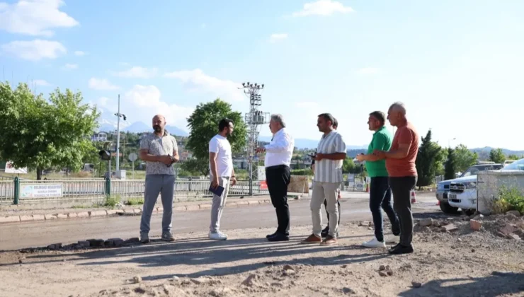 Kayseri Melikgazi’den 4 mahalleye asfalt atağı