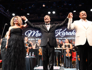 64’üncü Uluslararası Bursa Festivali büyüleyici konserle başladı
