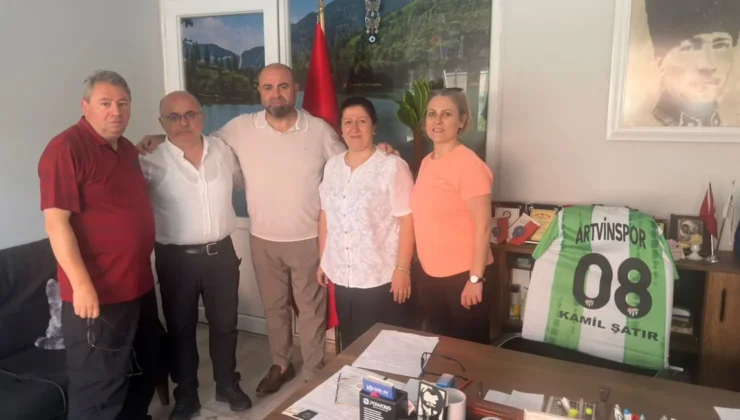 Artvinspor’dan Şatır ailesine ziyaret
