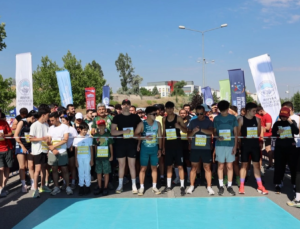 Kayseri Büyükşehir’den Demokrasi Koşusu