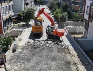 İstanbul’da alt ve üst yapı yatırımlarına devam