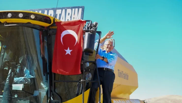 Kayseri Büyükşehir’in tohum dayanağı hasatta yüz güldürdü