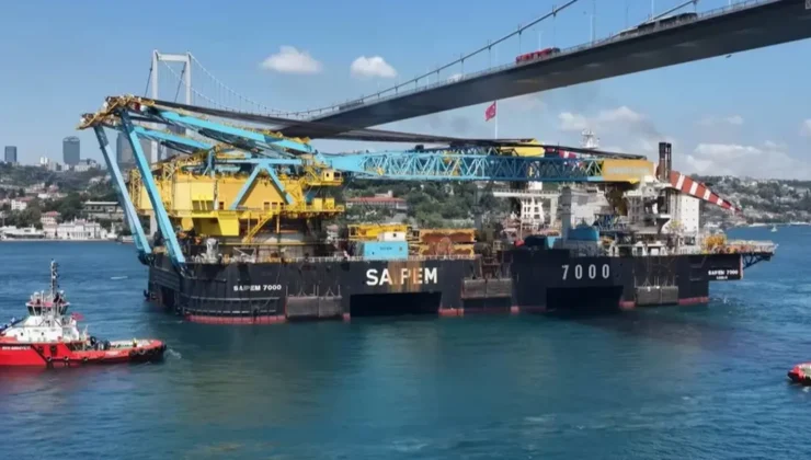 Saipem 7000 Boğazlar’dan inançla geçti