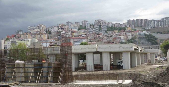 Viyadükler yükselmeye, projenin de silueti ortaya çıkmaya başladı
